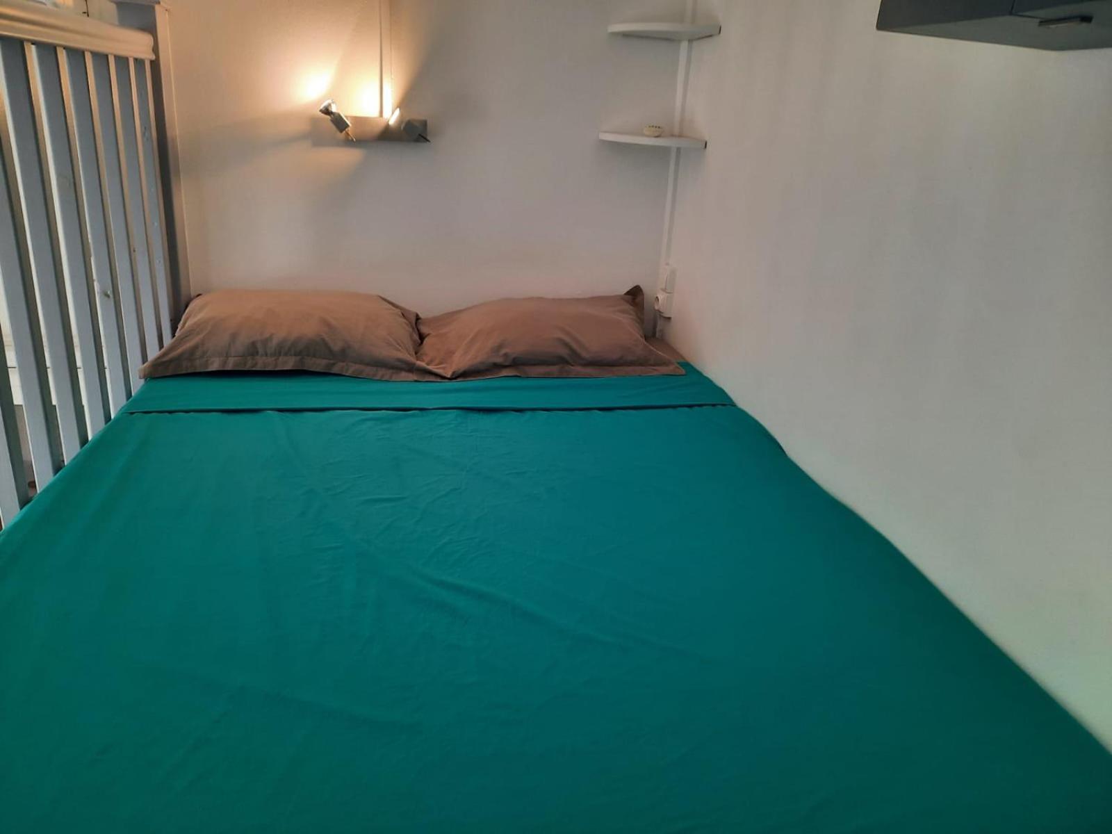 Studio Avec Piscine Privee, Idealement Situe แซงต์-โคลด ภายนอก รูปภาพ