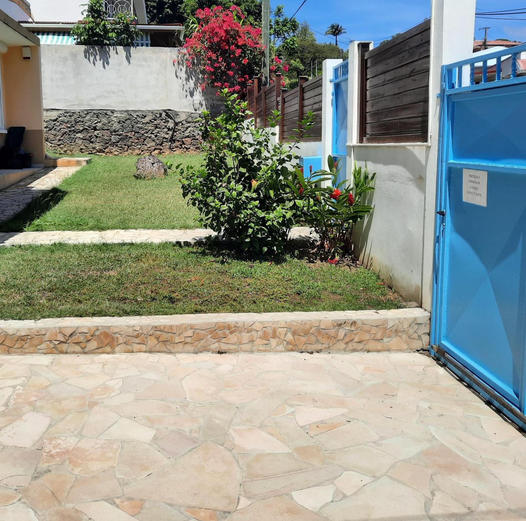 Studio Avec Piscine Privee, Idealement Situe แซงต์-โคลด ภายนอก รูปภาพ